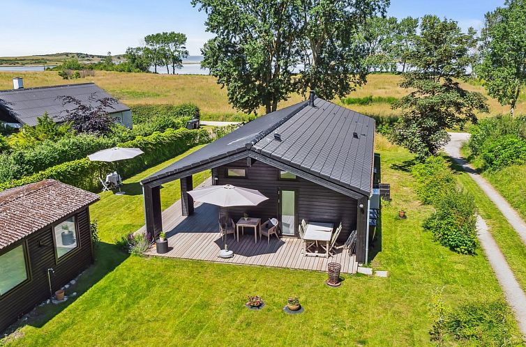 Vakantiehuis "Huldrik" - 100m from the sea