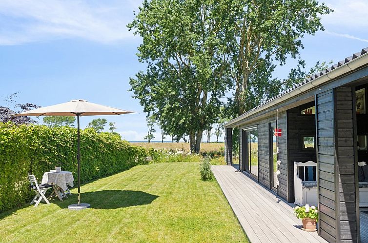 Vakantiehuis "Huldrik" - 100m from the sea