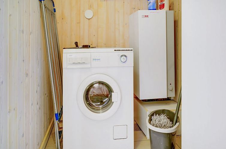 Vakantiehuis "Maard" - 325m from the sea