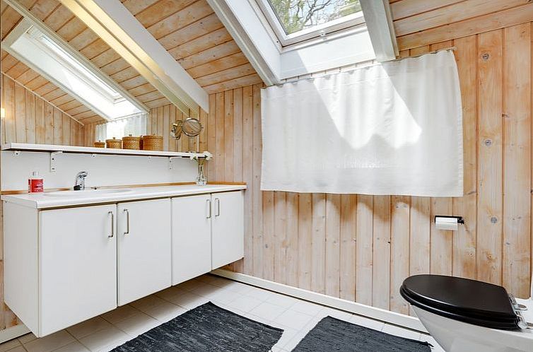 Vakantiehuis "Maard" - 325m from the sea