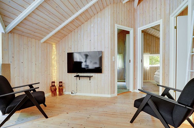 Vakantiehuis "Maard" - 325m from the sea