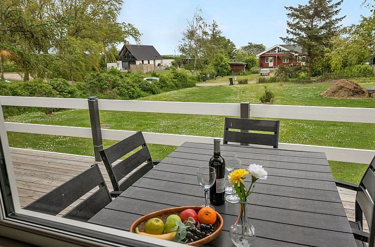 Vakantiehuis "Jenny" - 140m from the sea