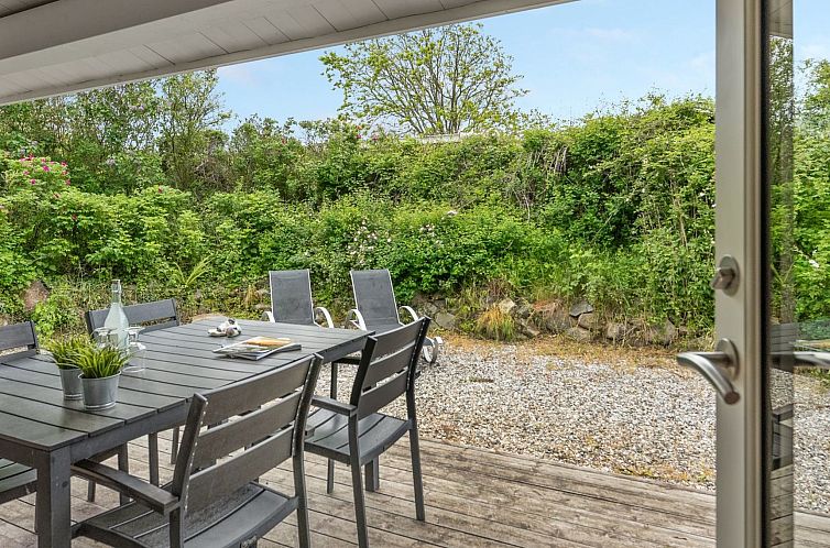 Vakantiehuis "Jenny" - 140m from the sea