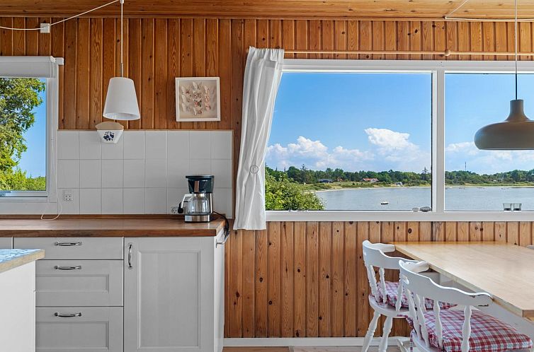 Vakantiehuis "Rajna" - 30m from the sea