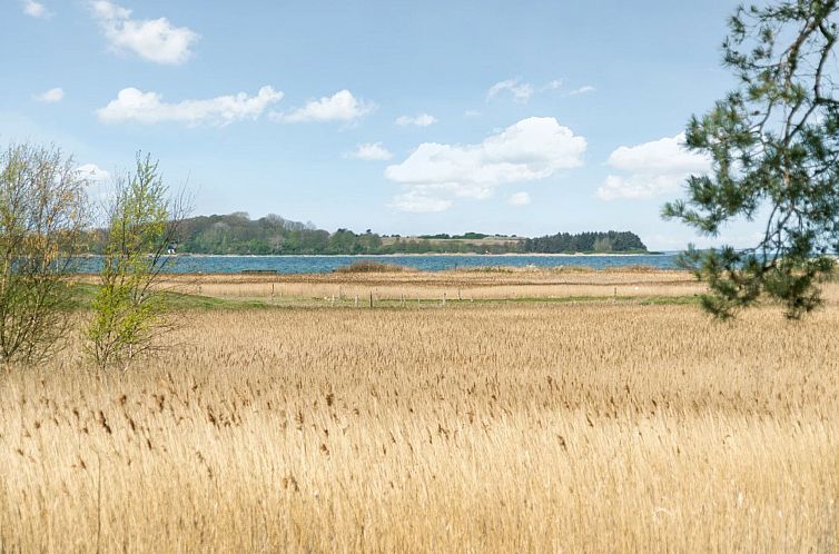 Vakantiehuis "Antti" - 350m from the sea