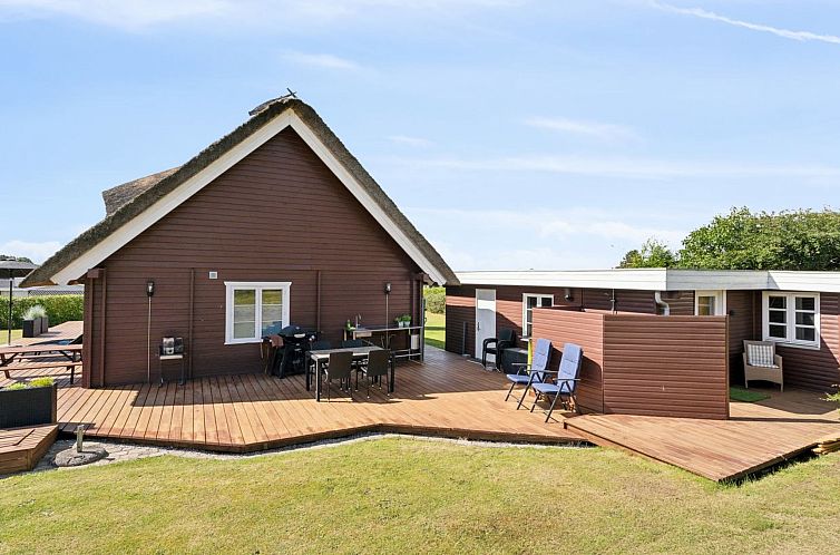 Vakantiehuis "Ginnie" - 300m from the sea