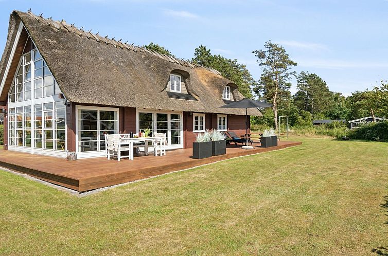 Vakantiehuis "Ginnie" - 300m from the sea