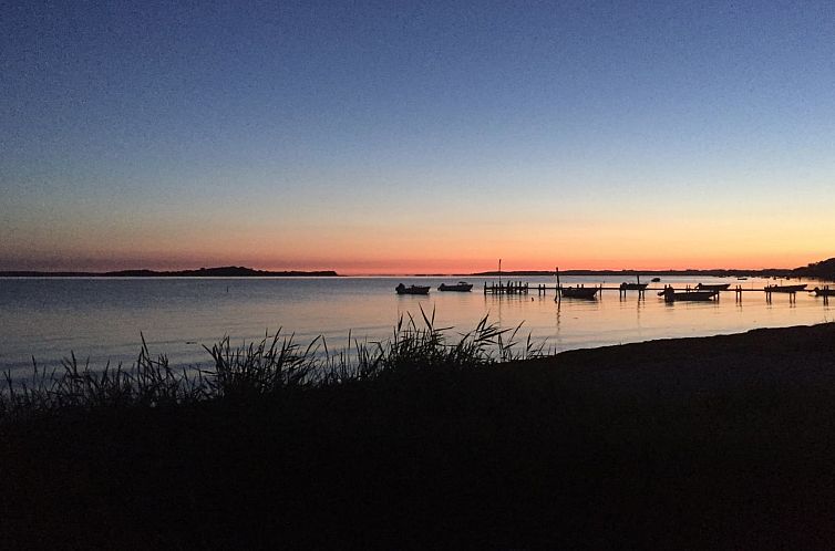 Vakantiehuis "Filisha" - 200m from the sea