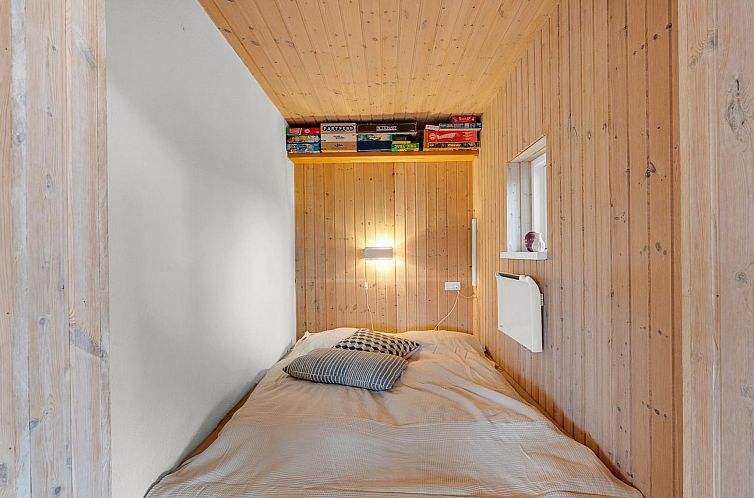 Vakantiehuis "Filisha" - 200m from the sea