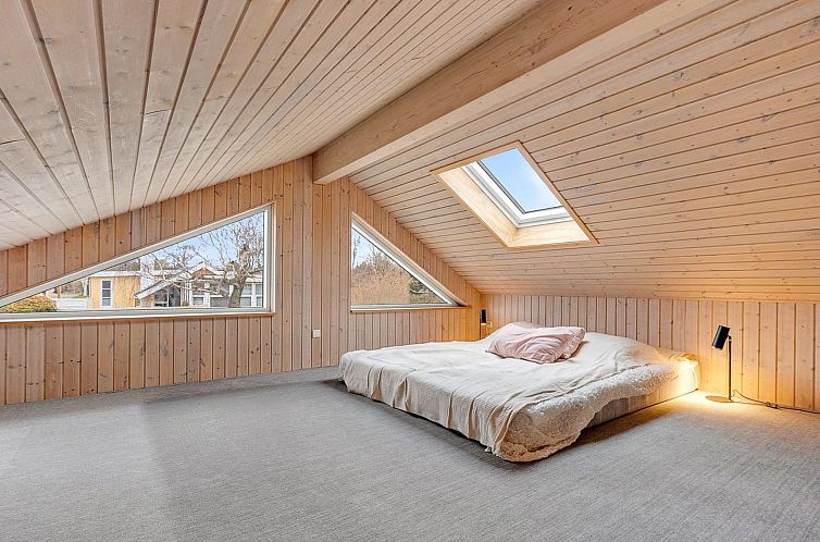 Vakantiehuis "Filisha" - 200m from the sea