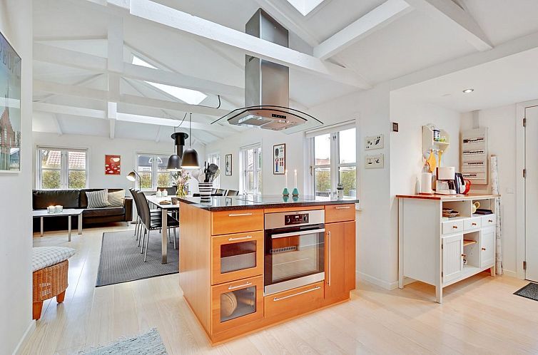 Vakantiehuis "Kamilla" - 200m from the sea