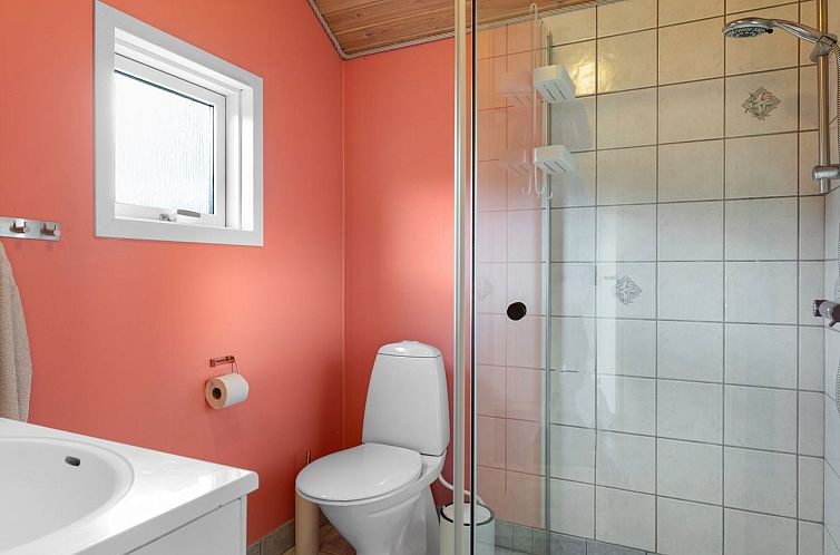 Vakantiehuis "Astrath" - 10m from the sea