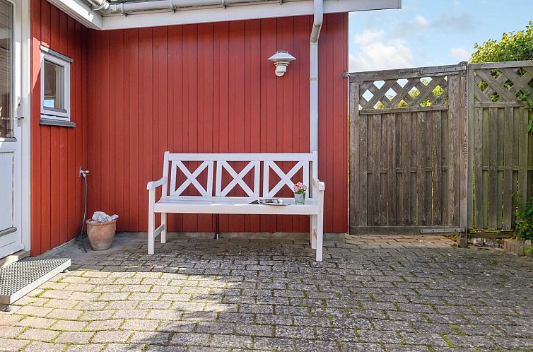 Vakantiehuis "Keti" - 5m from the sea