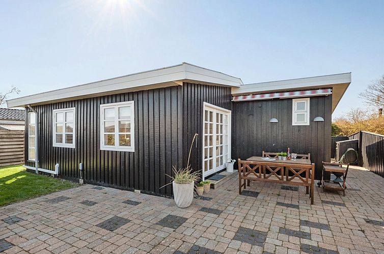 Vakantiehuis "Viljami" - 20m from the sea