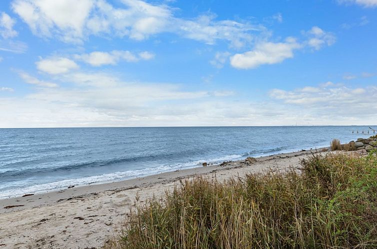 Vakantiehuis "Astrath" - 10m from the sea