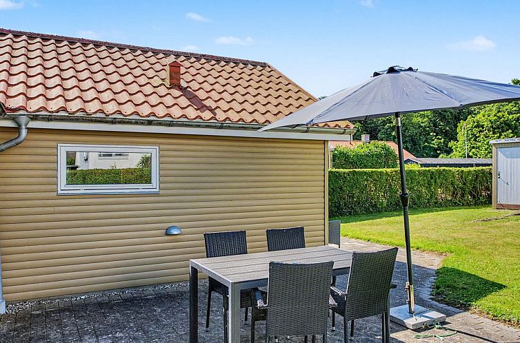 Vakantiehuis "Astrath" - 10m from the sea