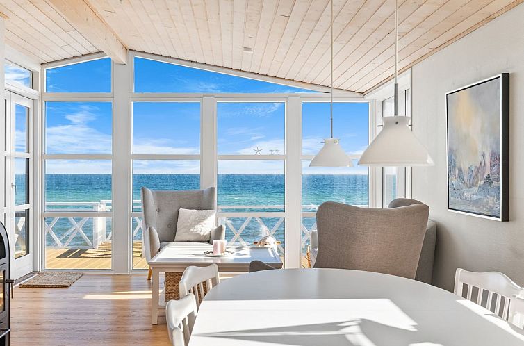 Vakantiehuis "Answald" - 10m from the sea