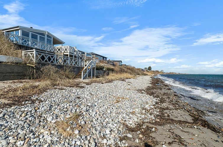 Vakantiehuis "Answald" - 10m from the sea