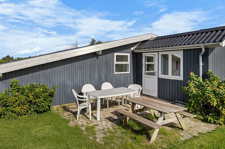 Vakantiehuis "Maylin" - 350m from the sea