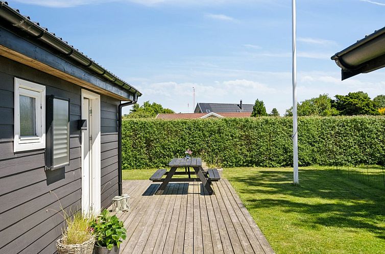 Vakantiehuis "Kim" - 250m from the sea