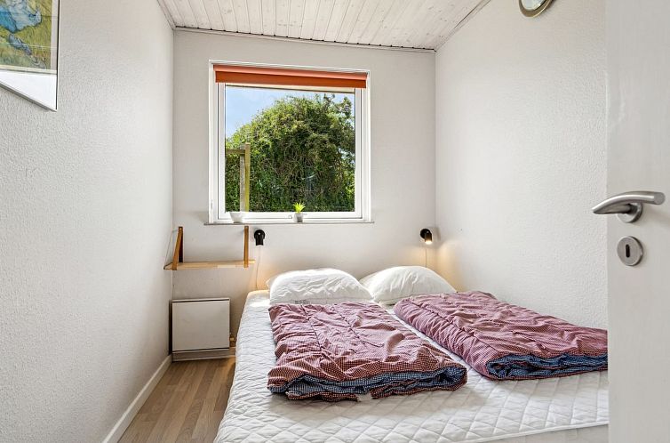 Vakantiehuis "Matthias" - 300m from the sea