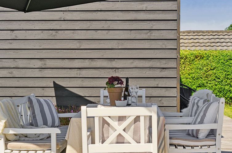 Vakantiehuis "Veljan" - 400m from the sea