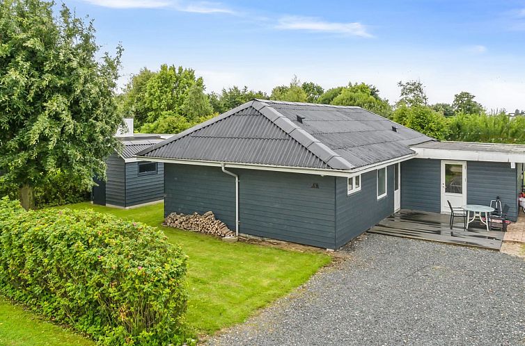 Vakantiehuis "Thala" - 150m from the sea