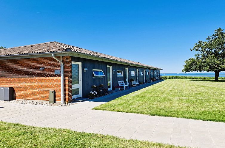 Appartement "Emira" - 50m from the sea