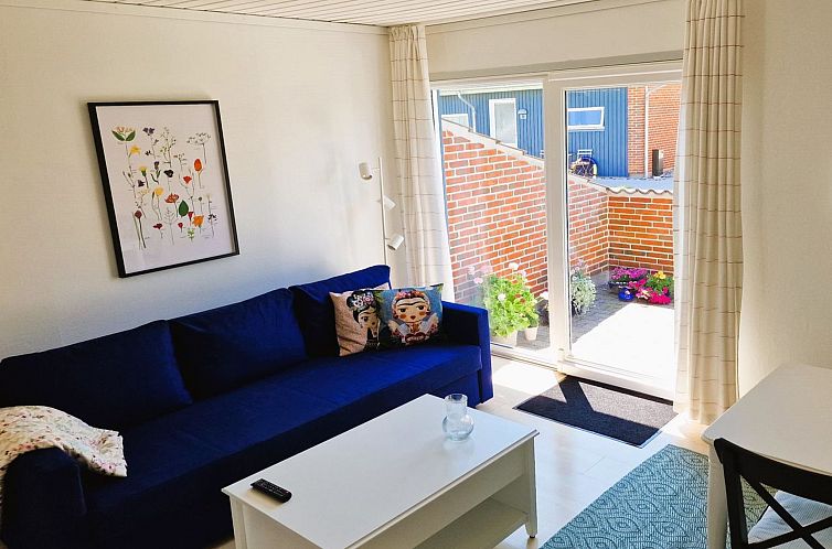 Appartement "Emira" - 50m from the sea