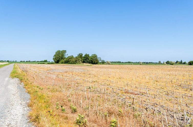 Vakantiehuis "Eliane" - 1.8km from the sea