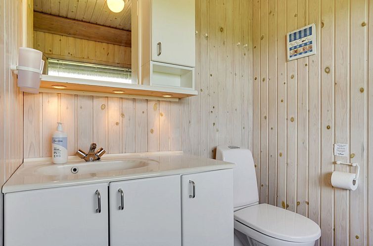 Vakantiehuis "Janne" - 400m from the sea