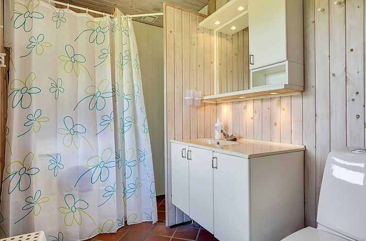 Vakantiehuis "Janne" - 400m from the sea