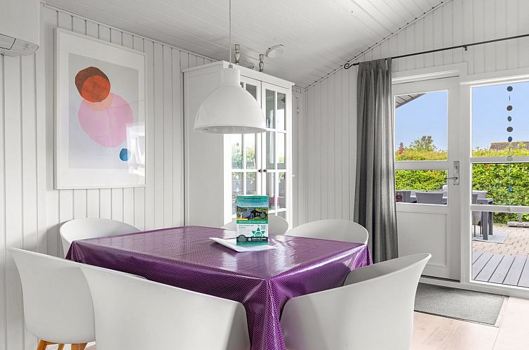 Vakantiehuis "Maaria" - 400m from the sea