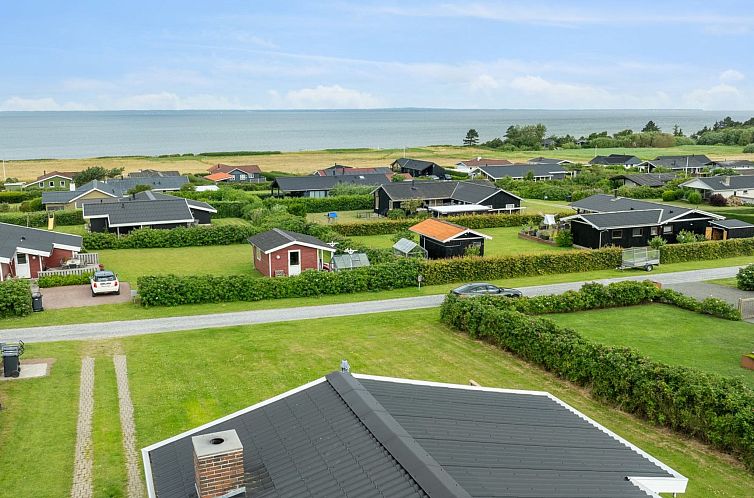 Vakantiehuis "Nelina" - 300m from the sea