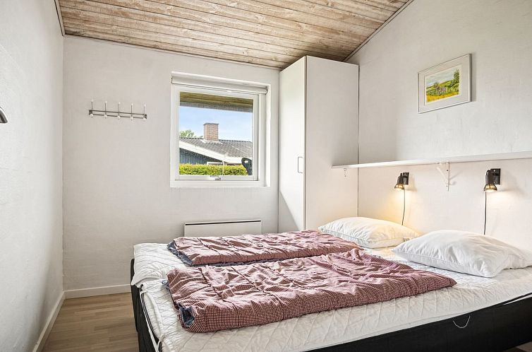 Vakantiehuis "Nelina" - 300m from the sea