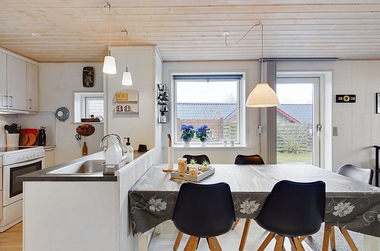 Vakantiehuis "Kjell" - 100m from the sea