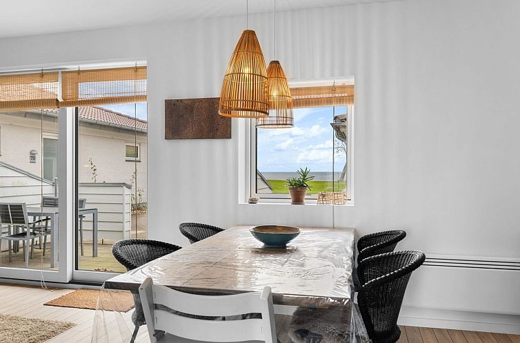 Appartement "Kari" - 50m from the sea