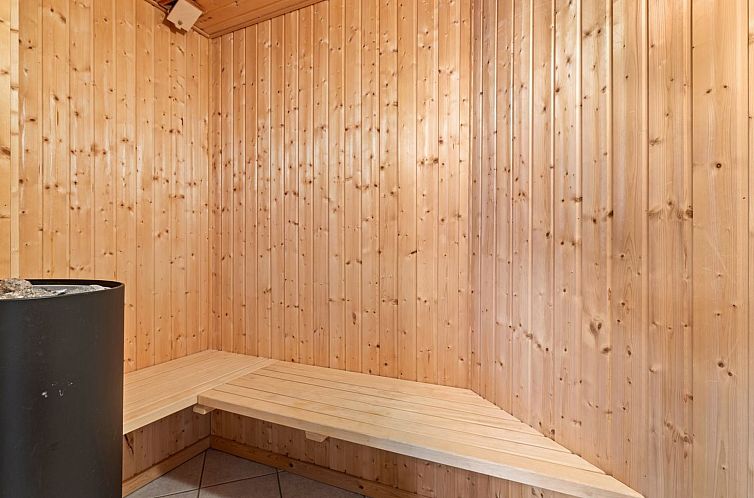 Vakantiehuis "Matthias" - 300m from the sea