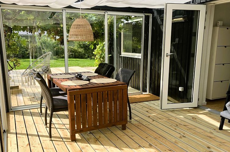 Vakantiehuis "Carlene" - 350m from the sea