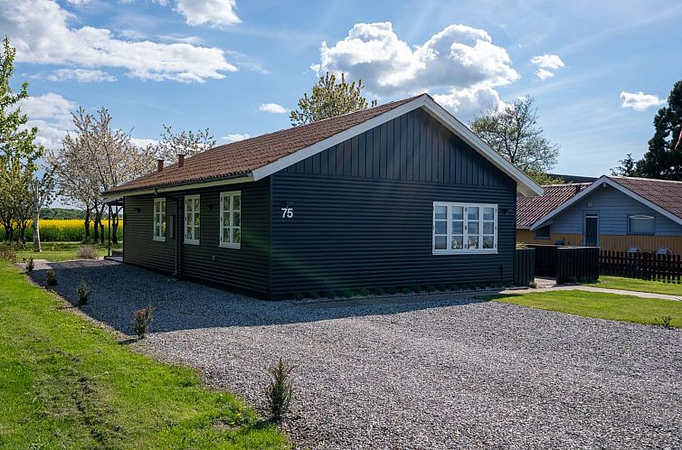 Vakantiehuis "Sada" - 30m from the sea