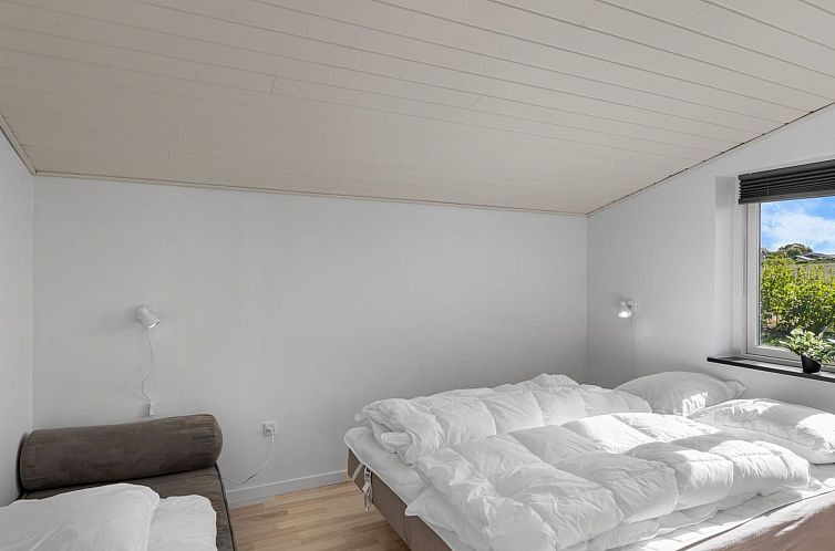Vakantiehuis "Maylin" - 350m from the sea