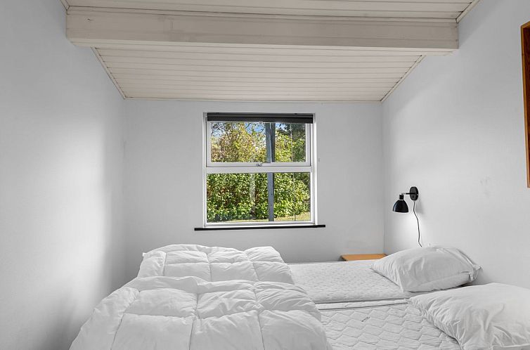 Vakantiehuis "Maylin" - 350m from the sea