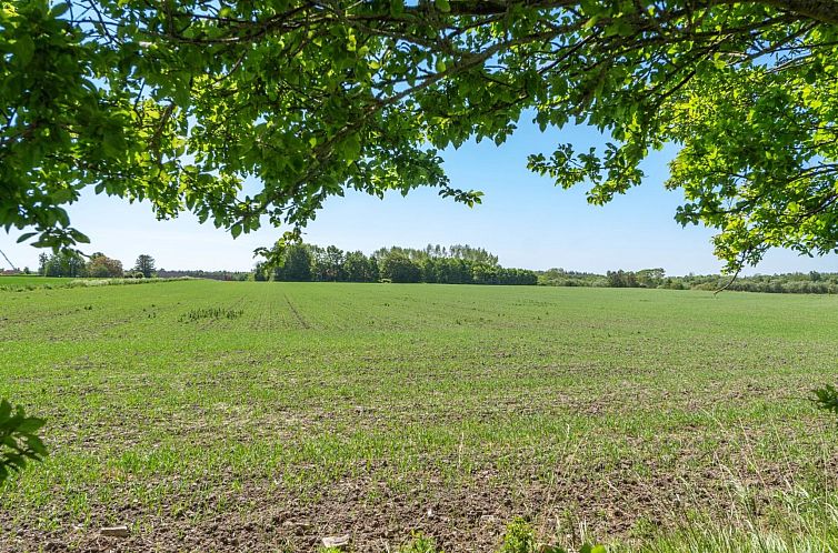Vakantiehuis "Eliane" - 1.8km from the sea