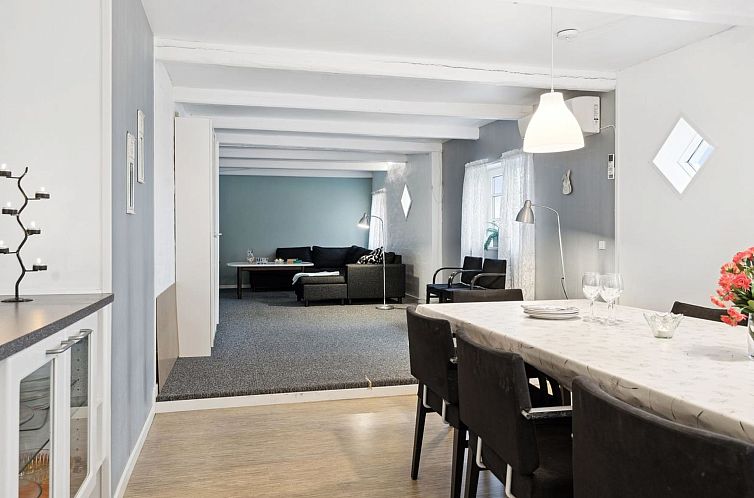 Vakantiehuis "Eliane" - 1.8km from the sea