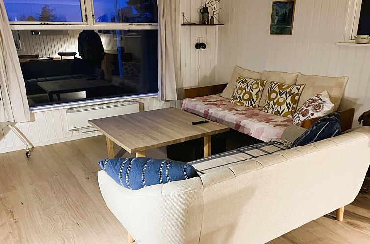 Vakantiehuis "Jani" - 620m from the sea
