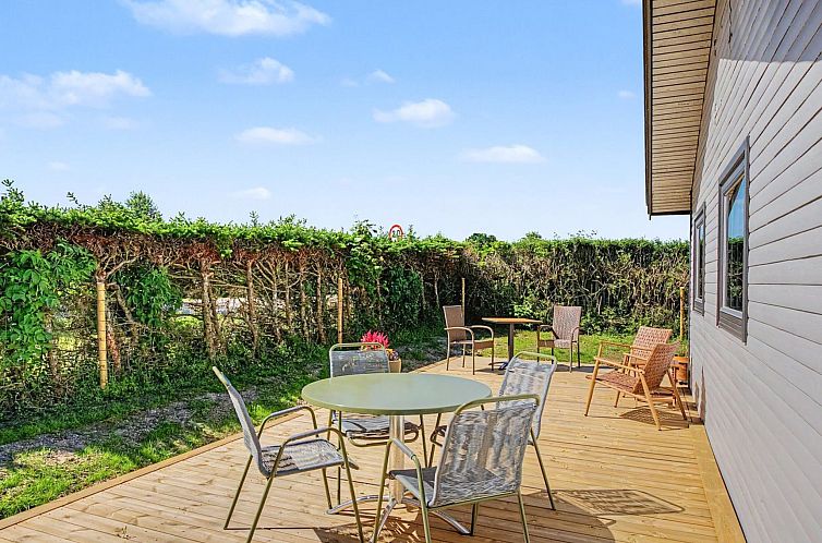 Vakantiehuis "Jani" - 620m from the sea