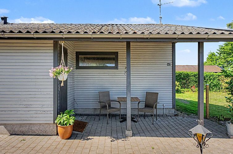 Vakantiehuis "Jani" - 620m from the sea