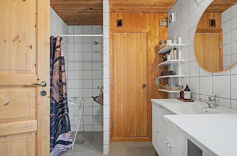 Vakantiehuis "Jarik" - 340m from the sea