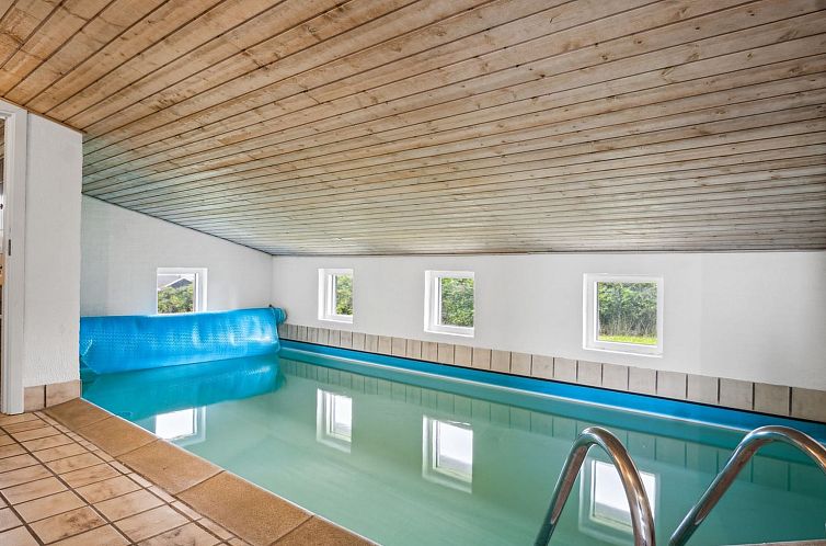Vakantiehuis "Nelina" - 300m from the sea