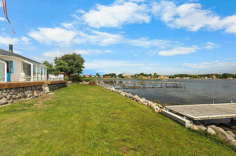 Vakantiehuis "Jorek" - 10m to the fjord